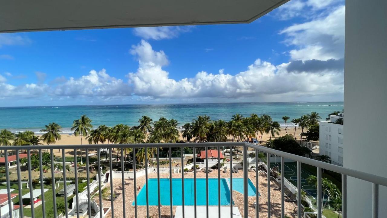 Ocean Front 2 Bedroom & Bath In Isla Verde 圣胡安 外观 照片